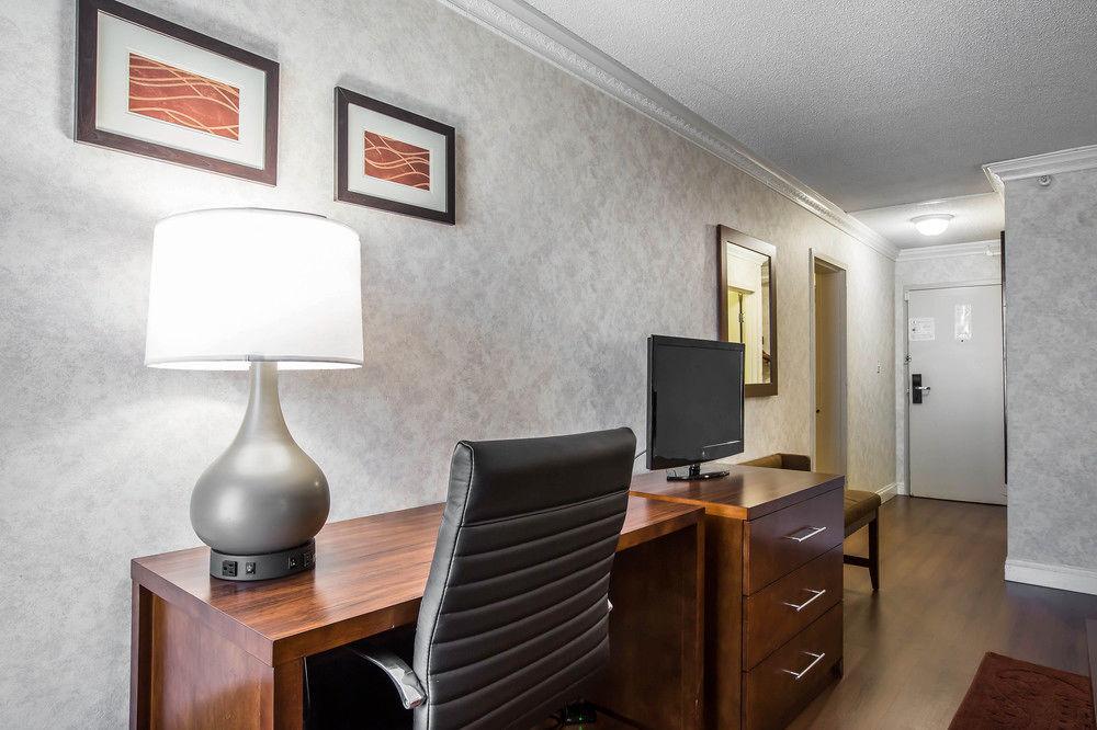 Best Western Plus Greenville I-385 Inn & Suites Exterior foto